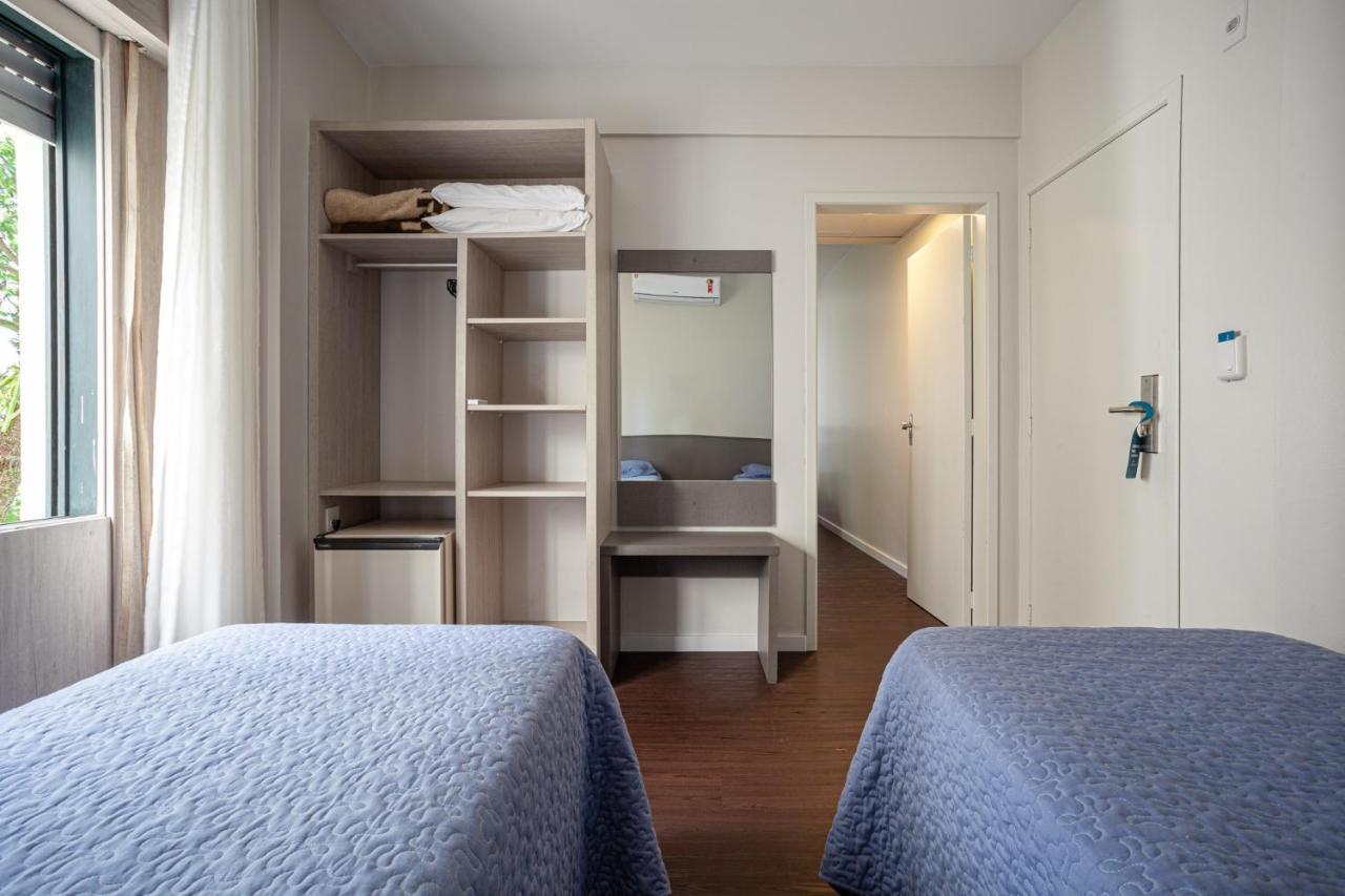 A Furninha Hotel Torres Bagian luar foto
